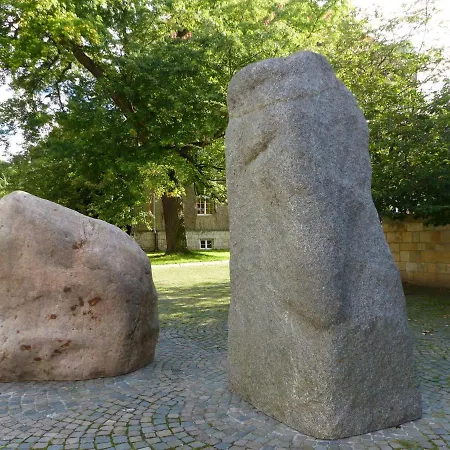 Gruene-galerie-5-sterne-unterkunft * Halberstadt